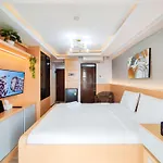 Best Choice Studio Room Apartment At Gateway Pasteur By Travelio